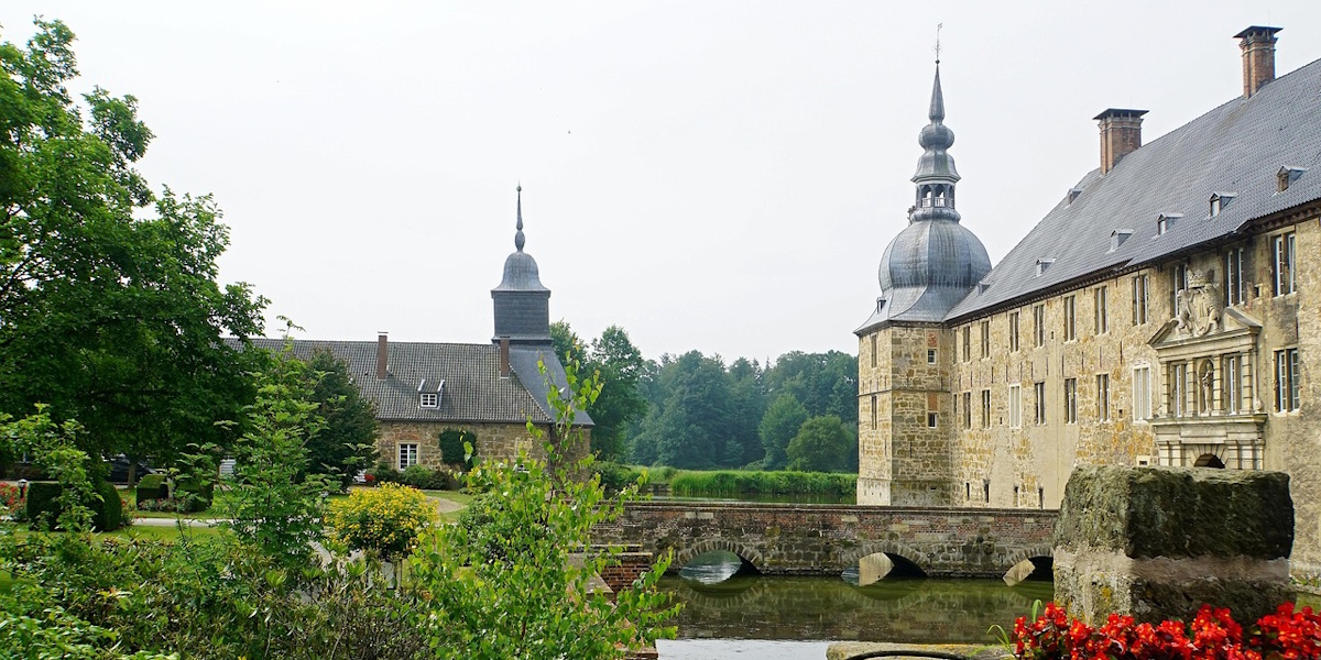 Keller abdichten Dorsten_Typische Feuchtigkeitsschäden in Kellern