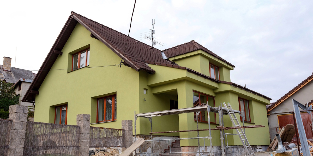 Innen- oder Außendämmung_Außendämmung Außendämmung an Wohnhaus